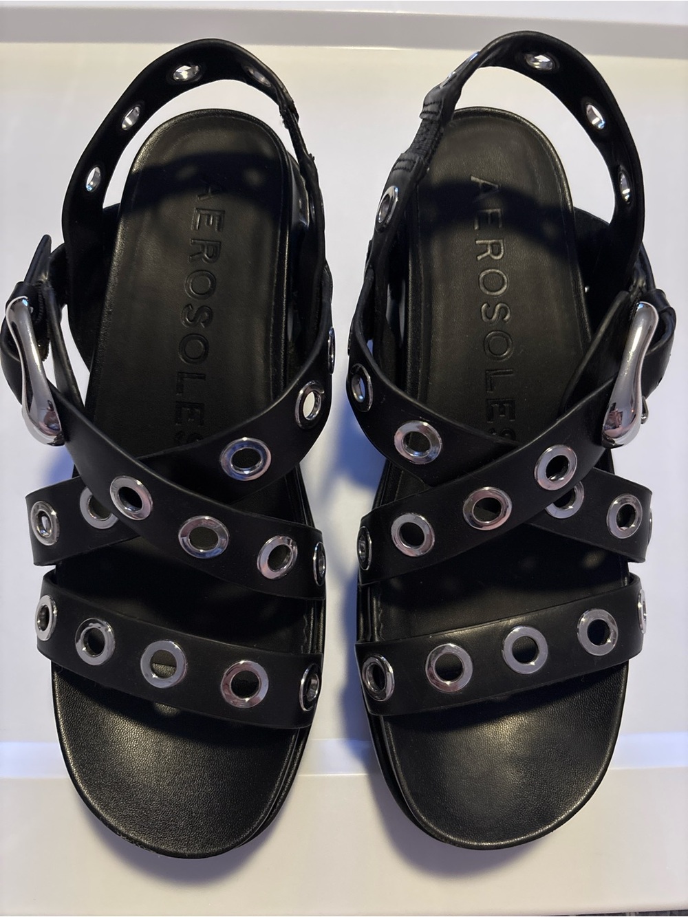 AEROSOLES Black Leather Cross-Strap Grommet Playform Sandals
